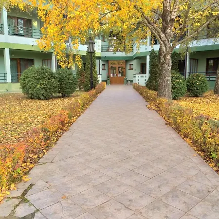 Garni Lupus Prenociste Hotel 3*