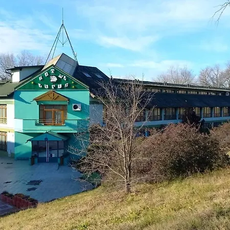 Garni Lupus Prenociste Hotel 3*