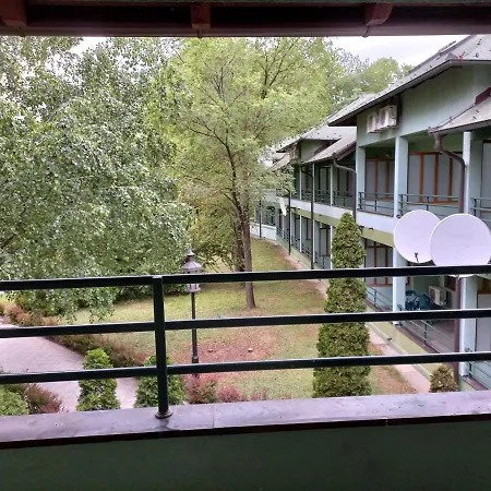 Garni Lupus Prenociste Hotel Kanjiža